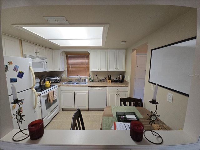 5064 LIVE OAK CIR 5064, Bradenton, FL 34207