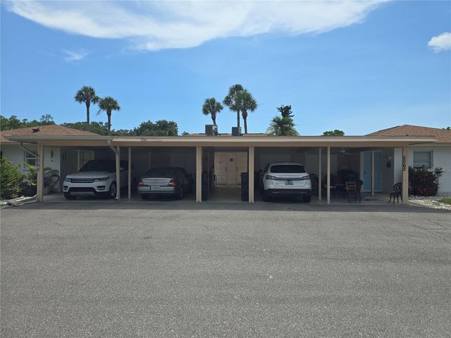 5064 LIVE OAK CIR 5064, Bradenton, FL 34207