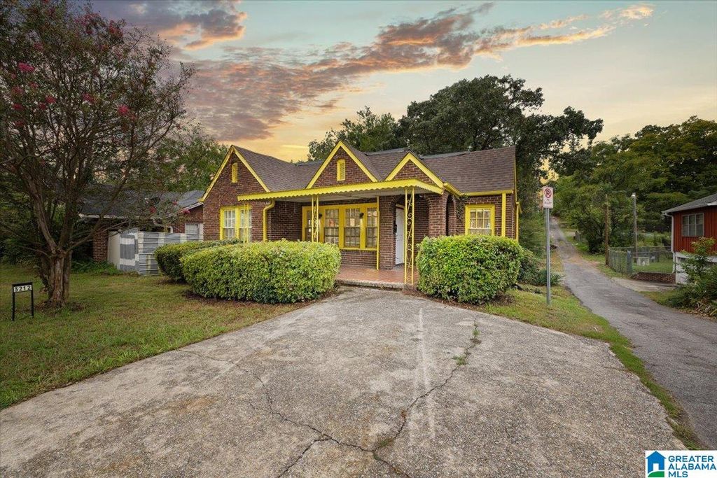 3212 AVENUE S, Birmingham, AL 35208