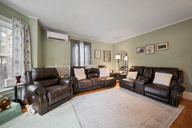 362 N State Street, Concord, NH 03301