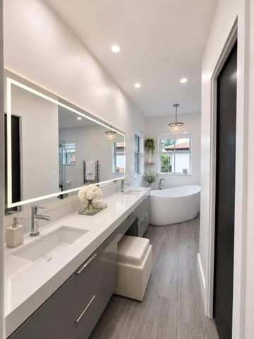 7952 NW 161ST Terrace, Miami Lakes, FL 33016