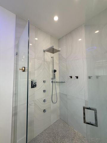 7952 NW 161ST Terrace, Miami Lakes, FL 33016