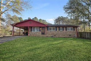 205 Briarwood Drive, Dallas, GA 30132