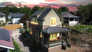 26 Mount Clare Avenue, Asheville, NC 28801