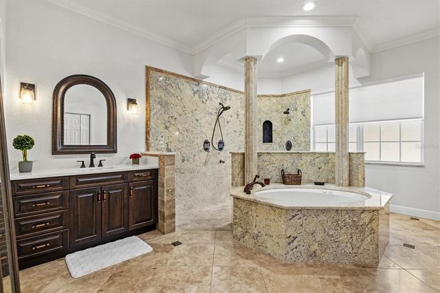 1482 KINGSDOWN DRIVE, Sarasota, FL 34240