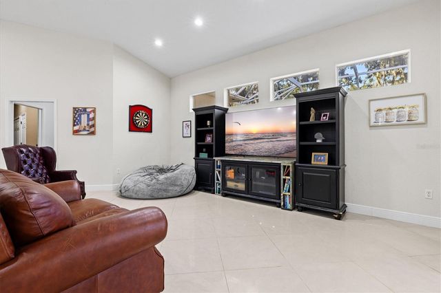 1482 KINGSDOWN DRIVE, Sarasota, FL 34240