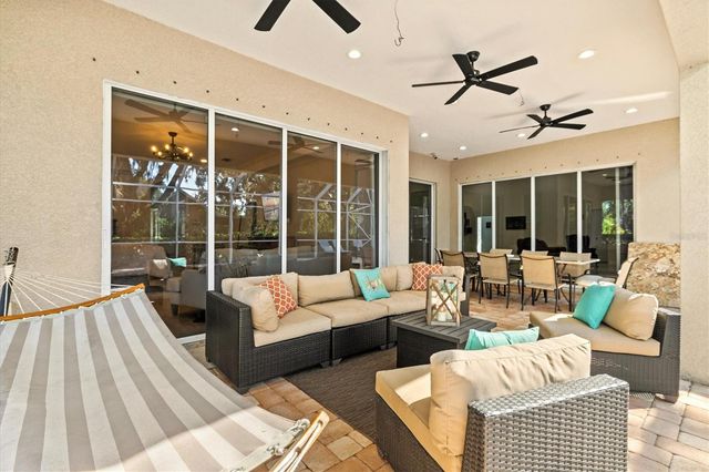 1482 KINGSDOWN DRIVE, Sarasota, FL 34240