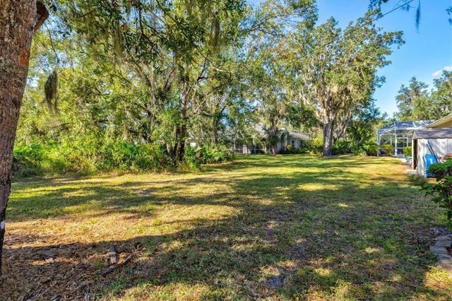 1482 KINGSDOWN DRIVE, Sarasota, FL 34240