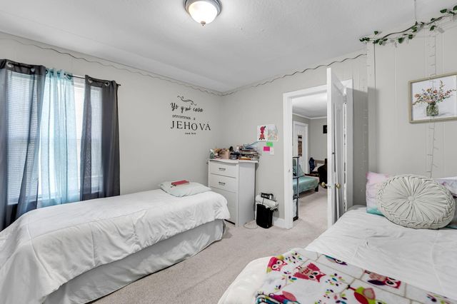 7625 E Oakridge Circle A & B, North Charleston, SC 29420