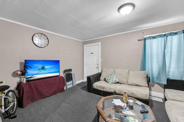 7625 E Oakridge Circle A & B, North Charleston, SC 29420