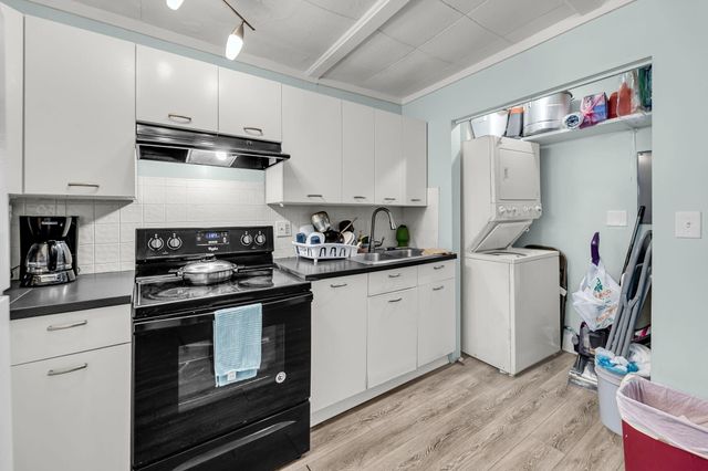 7625 E Oakridge Circle A & B, North Charleston, SC 29420