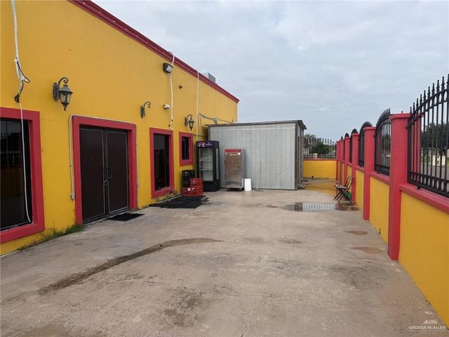 805 E Ferguson Avenue, Pharr, TX 78577