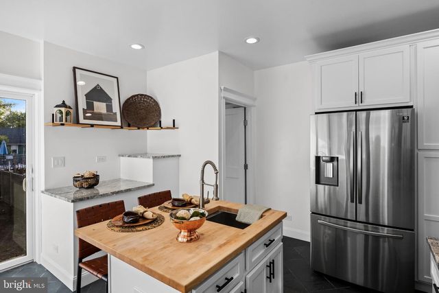 338 HADDON AVE, Collingswood, NJ 08108