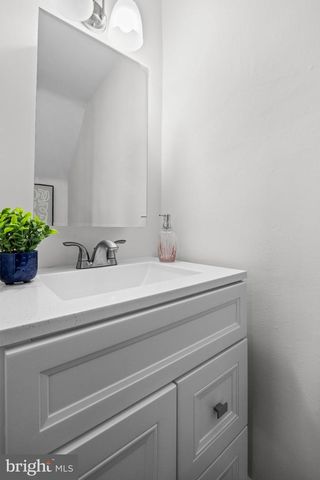 338 HADDON AVE, Collingswood, NJ 08108