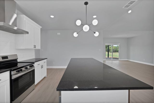 1012 Carnegie Road, Poolville, TX 76487