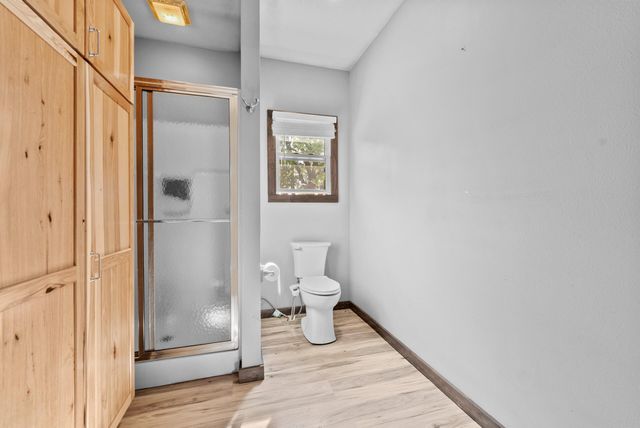 8957 W Farm Road 194, Republic, MO 65738