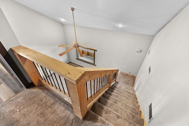 8957 W Farm Road 194, Republic, MO 65738