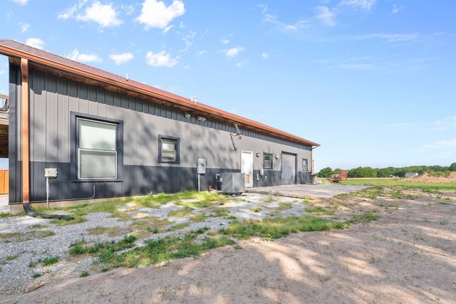 8957 W Farm Road 194, Republic, MO 65738