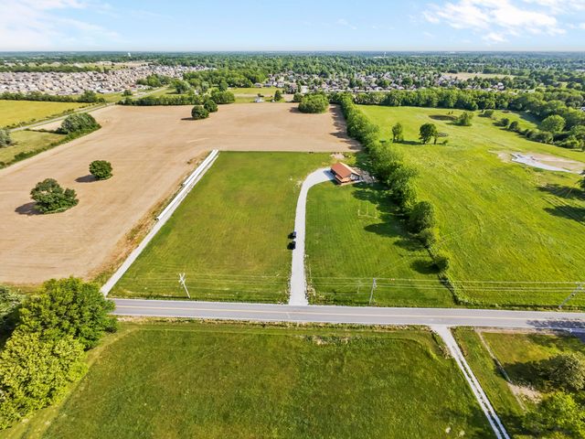8957 W Farm Road 194, Republic, MO 65738