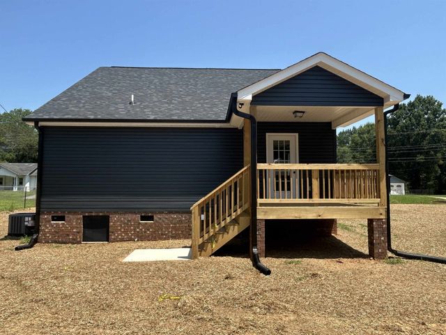 6 Wray Street, York, SC 29745