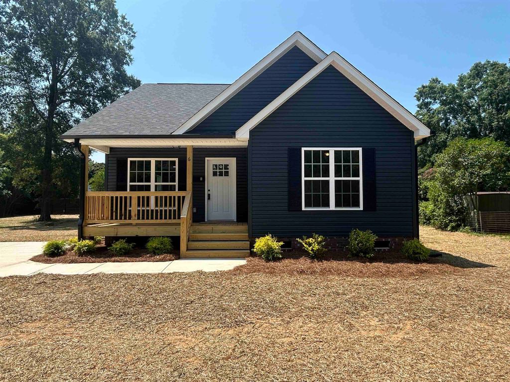 6 Wray Street, York, SC 29745
