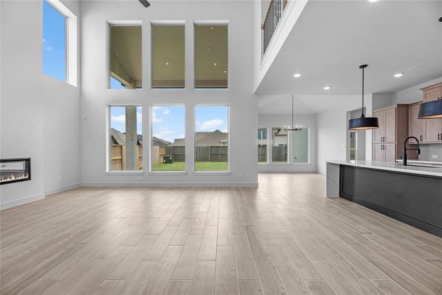 18834 Truman Trail, Conroe, TX 77302