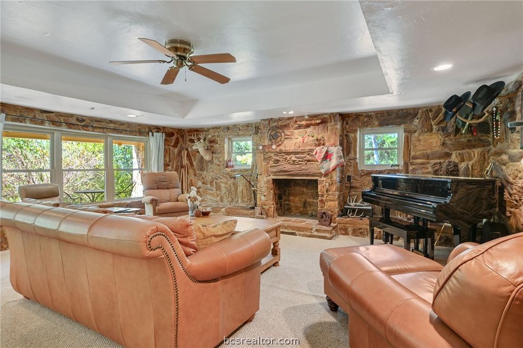 6422 Minter Spring Road, College Station, TX 77845 — photo 5