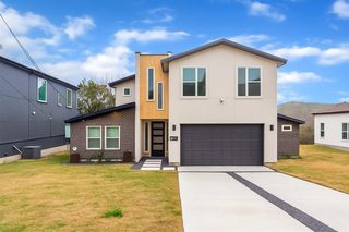 11119 Lakeside DR, Jonestown, TX 78645