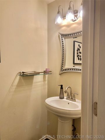 922 W Seminole Street, Tulsa, OK 74127