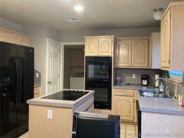 922 W Seminole Street, Tulsa, OK 74127