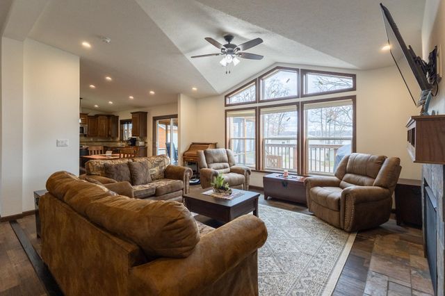 1707 Crosby Court SE 12, Bemidji, MN 56601