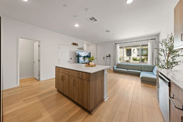 320 Satsuma Trail, Fallbrook, CA 92028