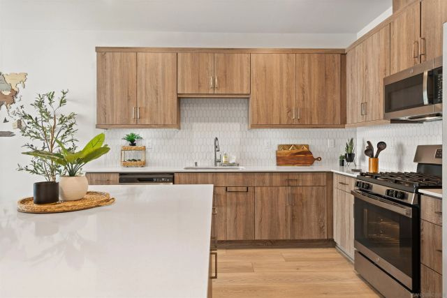 320 Satsuma Trail, Fallbrook, CA 92028