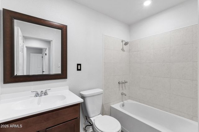 1012 S PRICE Road, Tempe, AZ 85281