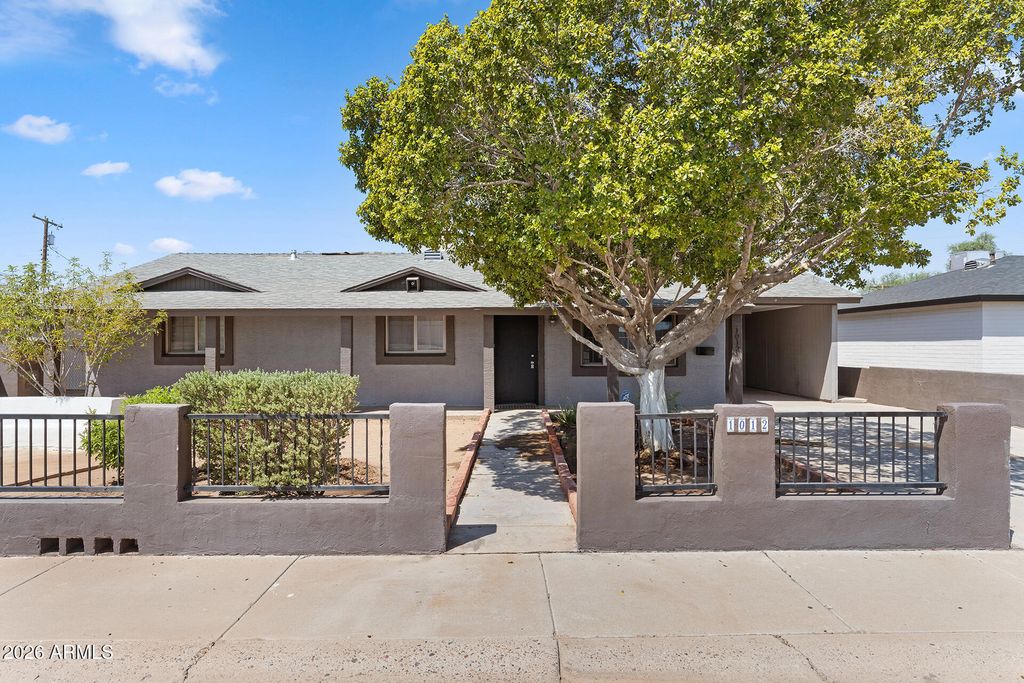 1012 S PRICE Road, Tempe, AZ 85281