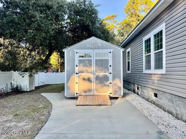 610 Fodale Avenue, Southport, NC 28461