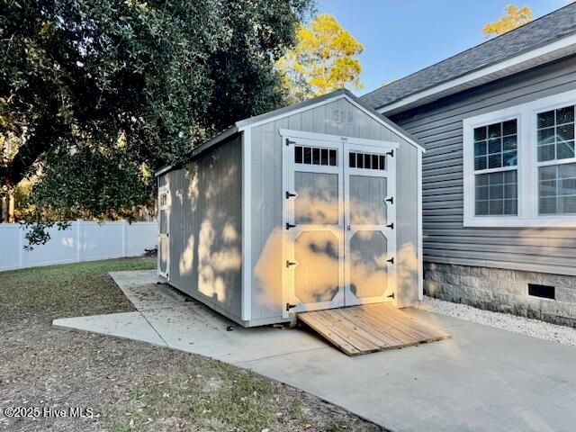 610 Fodale Avenue, Southport, NC 28461