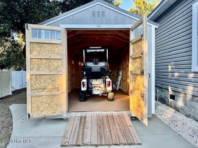 610 Fodale Avenue, Southport, NC 28461