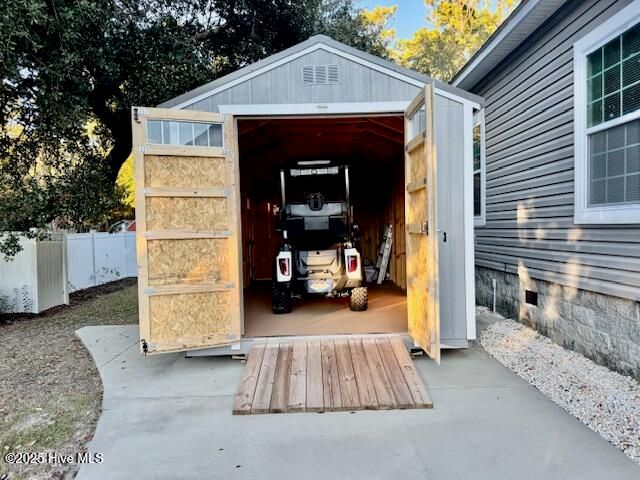 610 Fodale Avenue, Southport, NC 28461