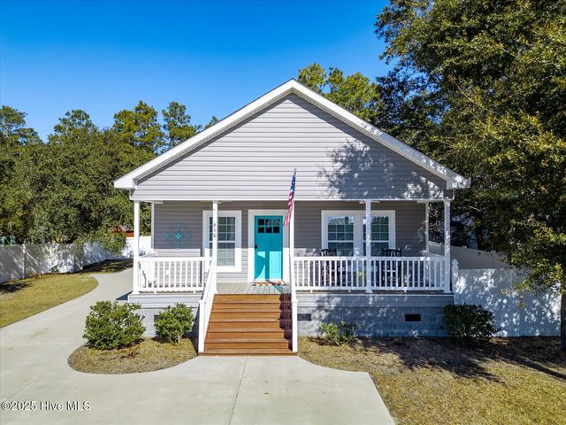 610 Fodale Avenue, Southport, NC 28461