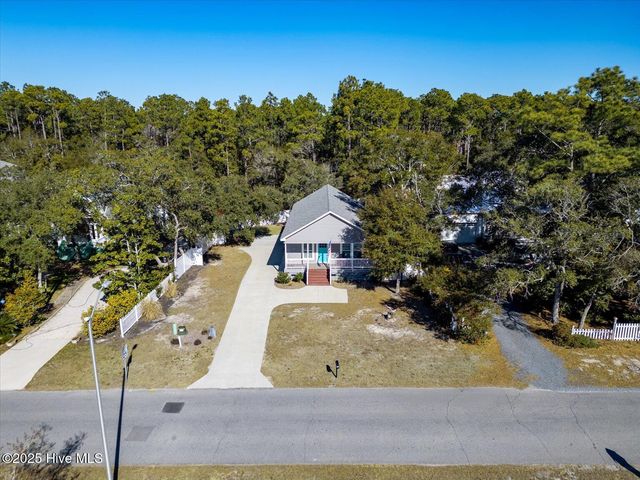 610 Fodale Avenue, Southport, NC 28461