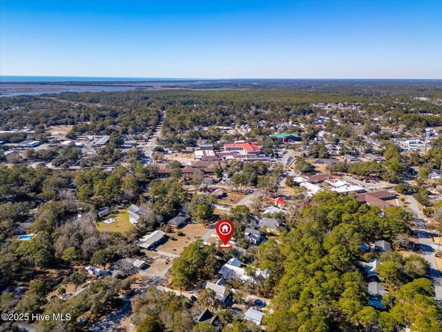 610 Fodale Avenue, Southport, NC 28461