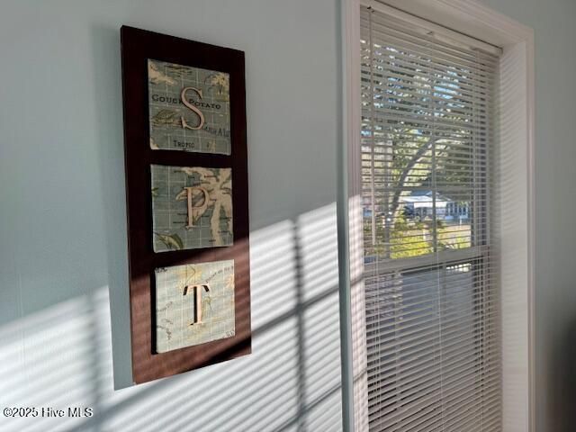 610 Fodale Avenue, Southport, NC 28461