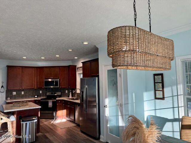 610 Fodale Avenue, Southport, NC 28461