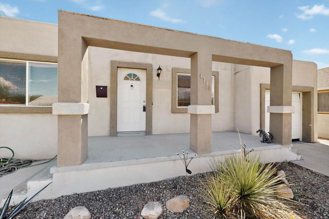 4708 CREST Avenue SE, Albuquerque, NM 87108