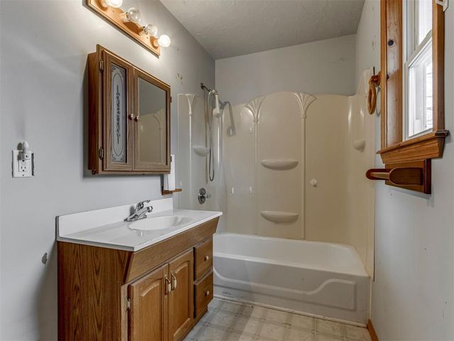 3617 NW 13th Street, Oklahoma City, OK 73107