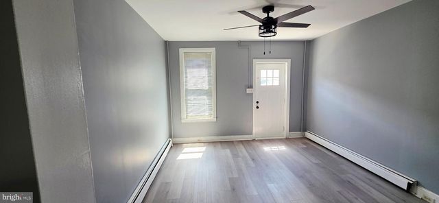 247 N 2ND ST, Columbia, PA 17512