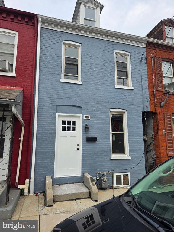 247 N 2ND ST, Columbia, PA 17512