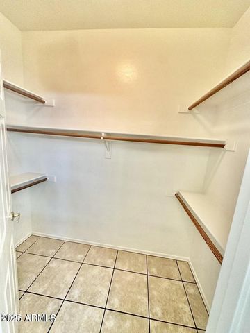 1061 E SUSAN Lane, Tempe, AZ 85288