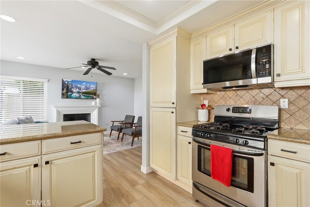 Image 13 of property listing at 31981 Lazy Glen Lane, Trabuco Canyon, CA 92679